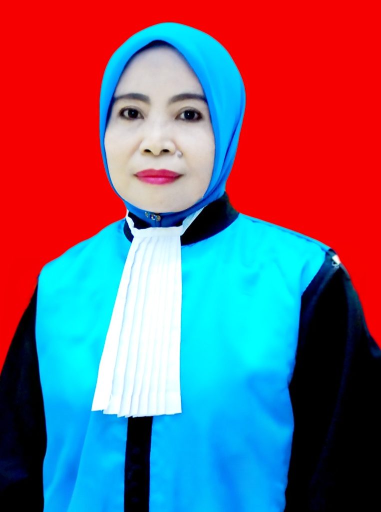 Pas Foto Nur Akti Hakim Tinggi