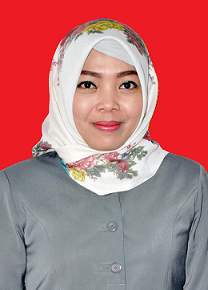 Pas Foto Suryastuti