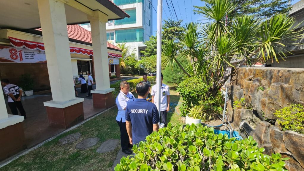 Pelatihan Perangkat Upacara PTTUN Makassar