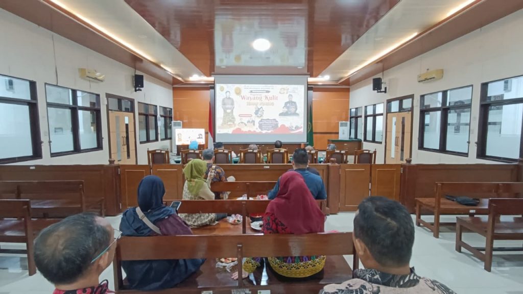 Nonton Bersama Pagelaran Wayang Kulit