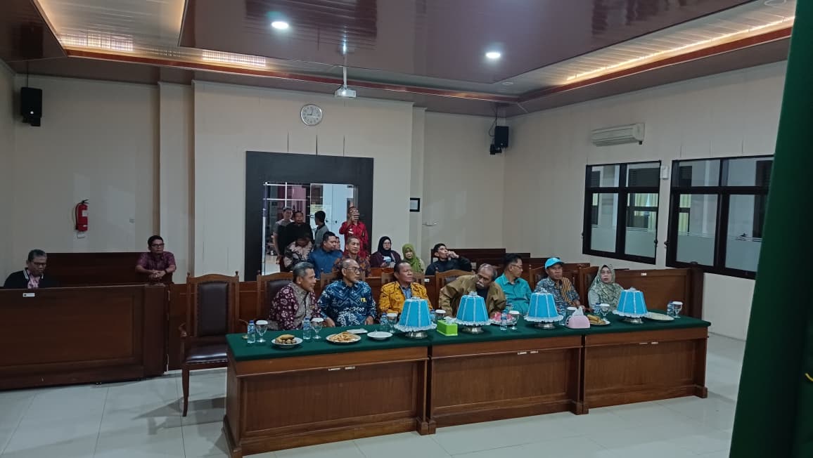 Nonton Bersama Pagelaran Wayang Kulit